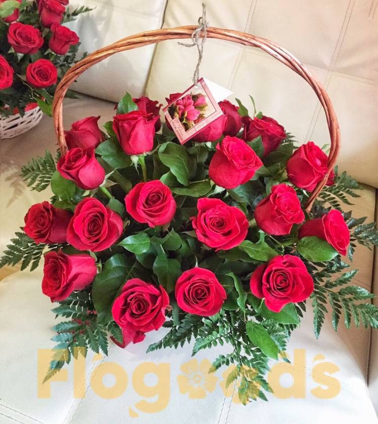 Корзина «Донна роза» за 12 522 руб.